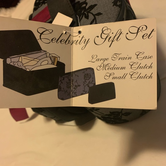 Makeup Bag Set; Free w Purchase; NWT - Picture 3 of 3